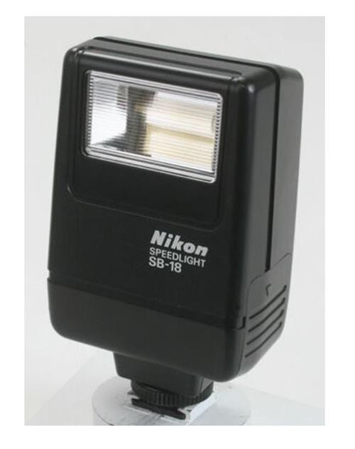 Nikon Speedlight SB 18